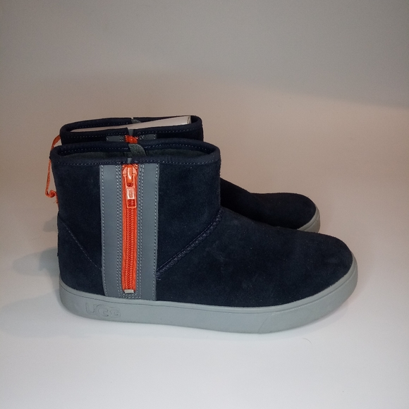 Ugg boots navy blue/orange size 5 in mens - Picture 2 of 6